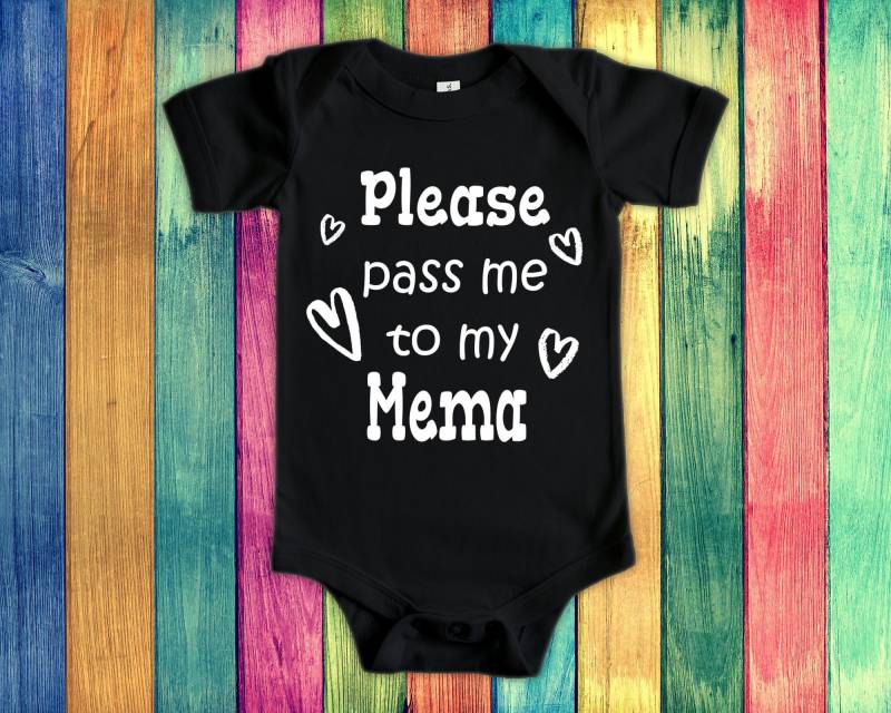 Pass Me To Meme Süßer Oma Baby Body, Tshirt Oder Kleinkind Shirt Besonderes Großmutter Geschenk Schwangerschaft Ankündigung von WalltoWallMall