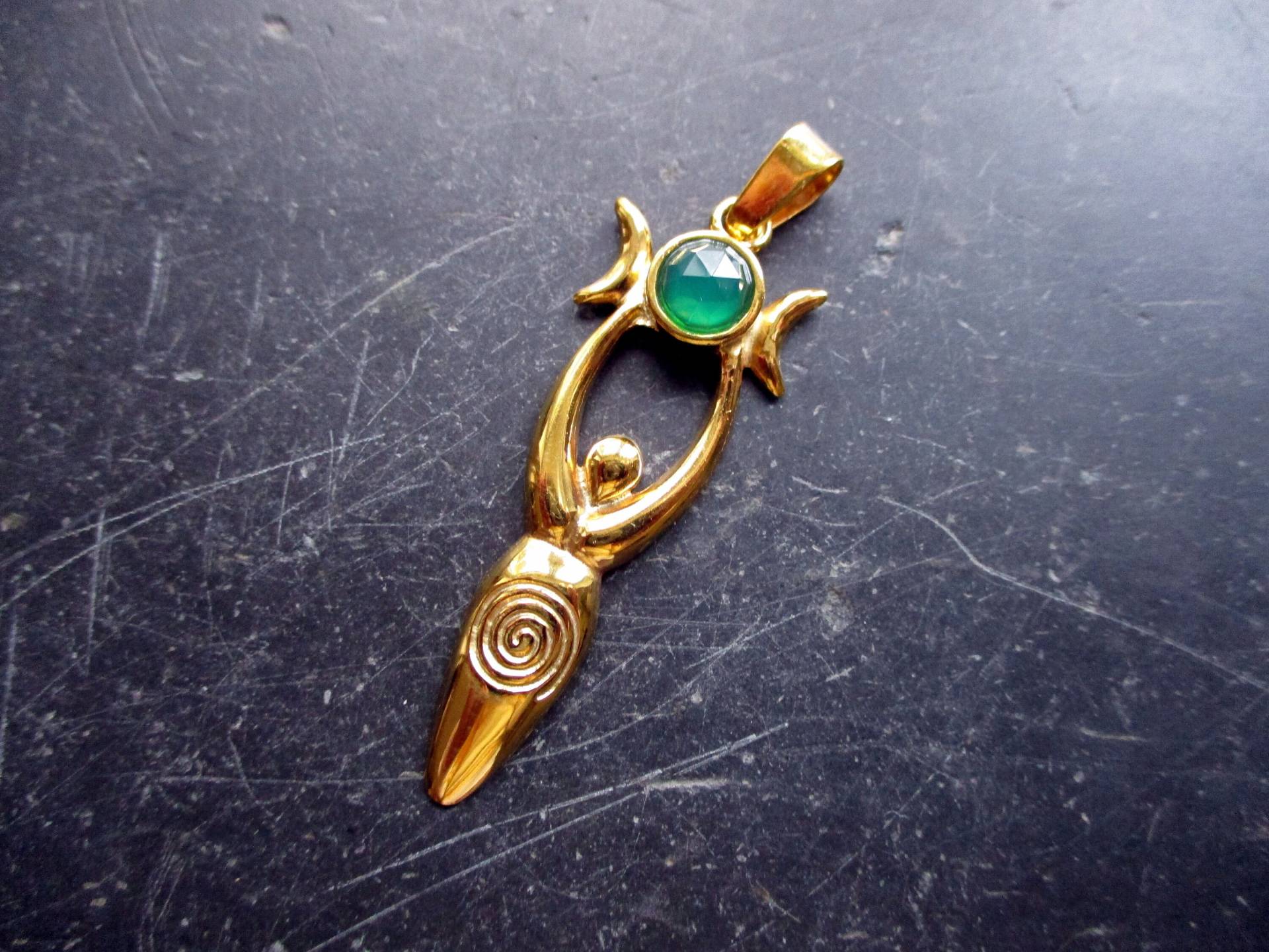 Göttin, Gaja, Erdmutter, Sterlingsilber, Spiralgöttin, Chrysopras, Schmuck, Muttergöttin, Vergoldet von WaltrautvonRoda