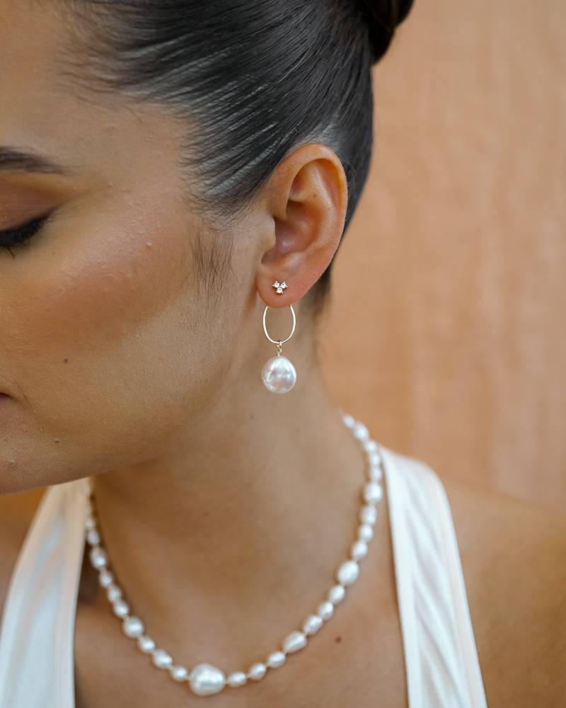 Emerson Perlenohrjacke, Perlenohrringe, Brautschmuck, Hochzeit Ohrringe, Goldperlenohrringe, Moderner Schmuck, Boho-stil von WanderandLustJewelry