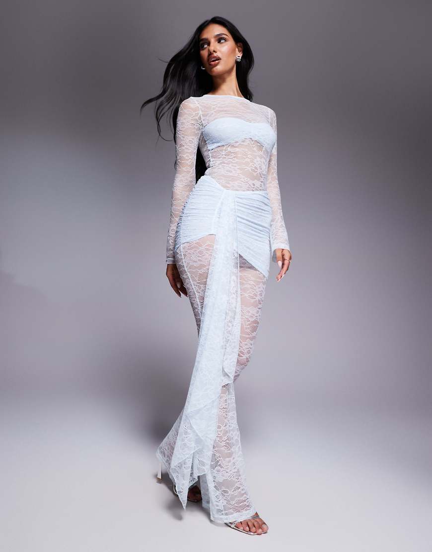 Wanderdoll - Jamie - Exklusiver Spitzen-Jumpsuit in Hellblau mit drapiertem Detail von Wanderdoll