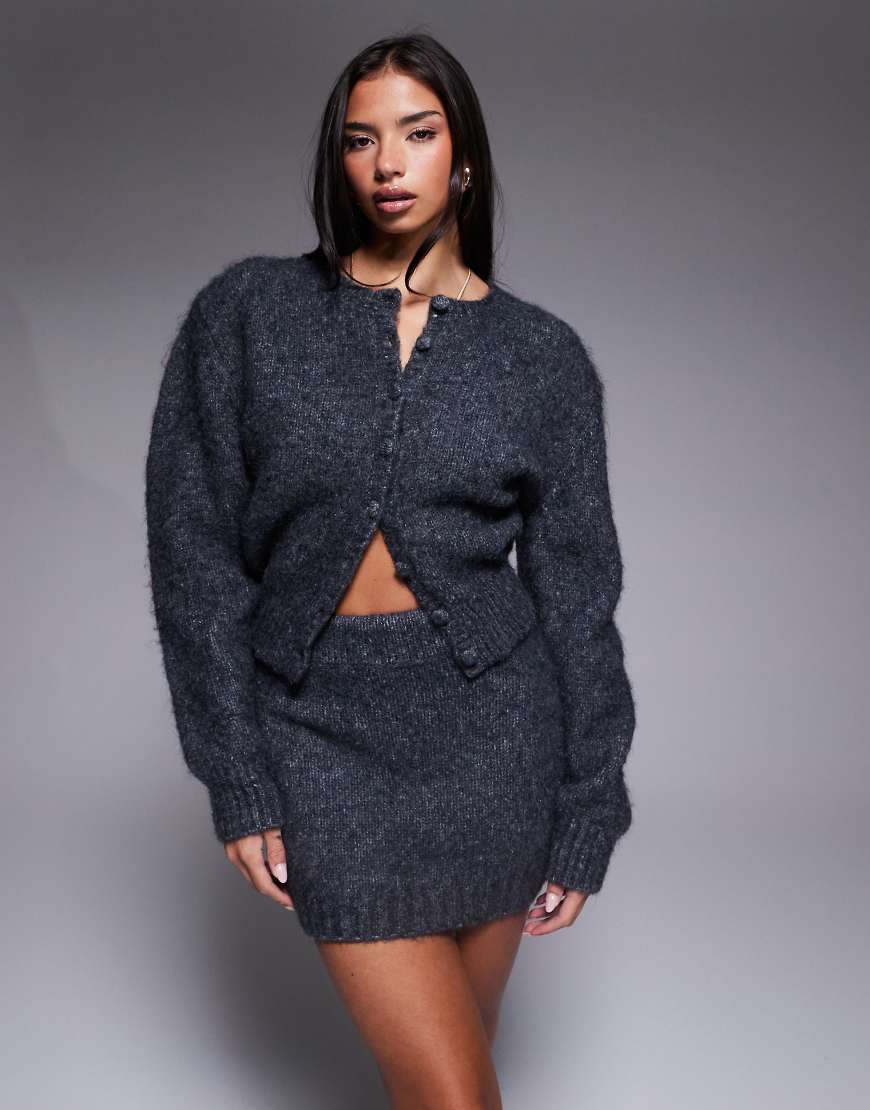 Wanderdoll - Misty - Glitzernde Strickjacke in Anthrazit mit Wollanteil und durchgehender Knopfleiste, Kombiteil-Grau von Wanderdoll