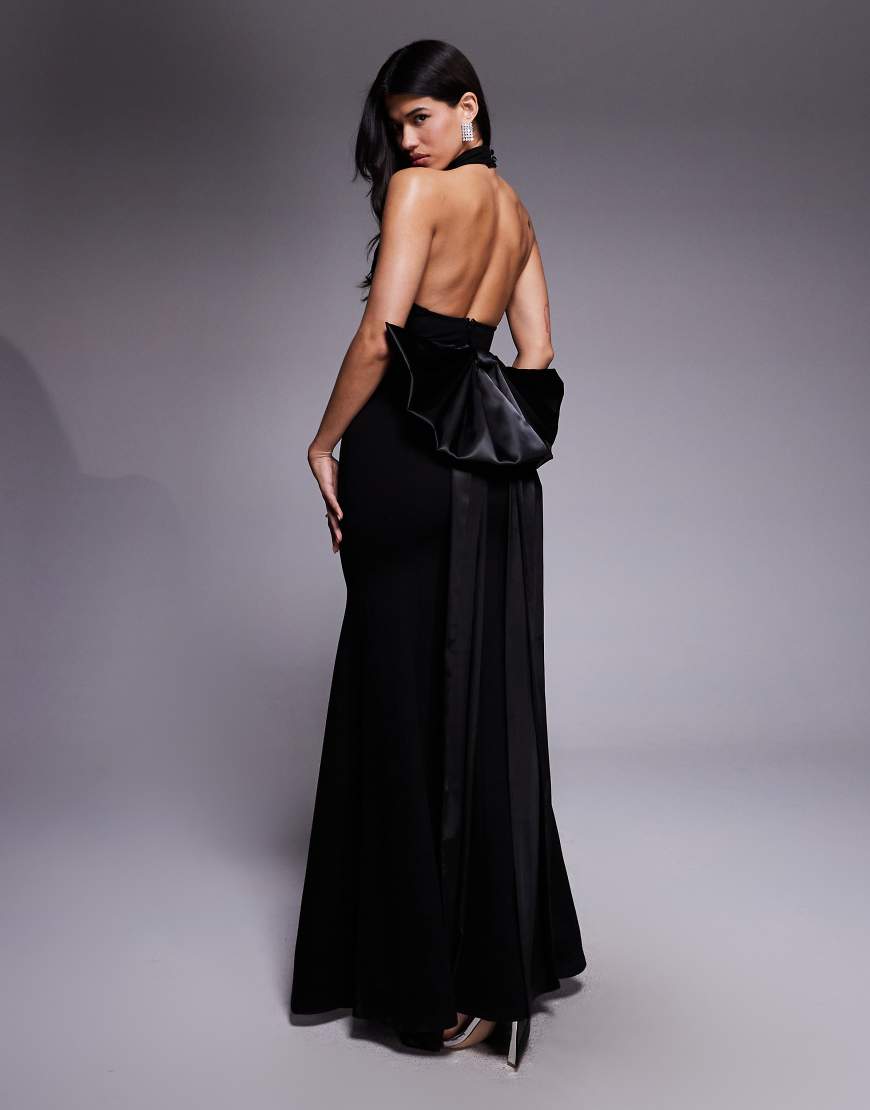 Wanderdoll - Sutherland - Neckholder-Maxikleid in Schwarz mit Oversize-Schleife, Schärpe und Meerjungfrauensaum-Grün von Wanderdoll