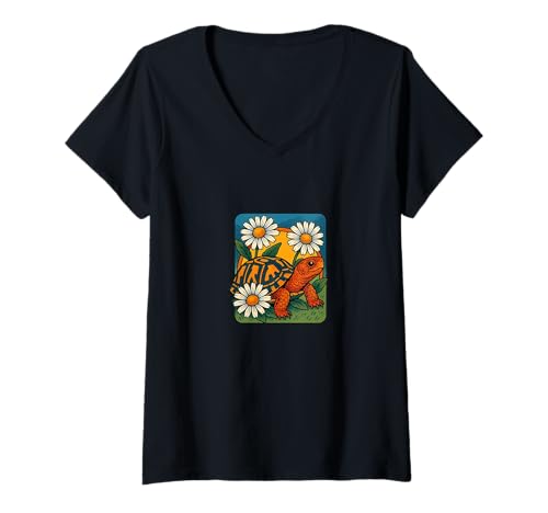 Damen Cottagecore-Blumenkunst mit Kastenschildkröte mit Gänseblümchen T-Shirt mit V-Ausschnitt Damen Cottagecore-Blumenkunst mit Kastenschildkröte mit Gänseblümchen T-Shirt mit V-Ausschnitt von Wandering Meadow Bloom Art