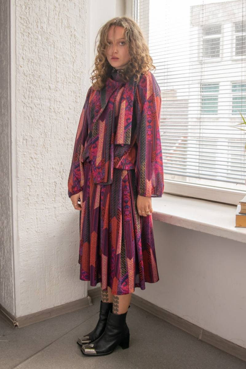 Vintage 70Er Jahre Bunt Gemusterter Rock Und Bluse Co-Ordine von WardrobeQueenVINTAGE