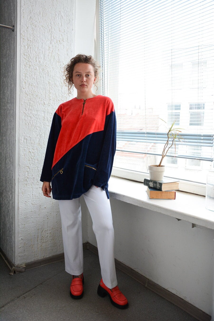 Vintage 80Er Jahre Samt Blau/Rot von WardrobeQueenVINTAGE