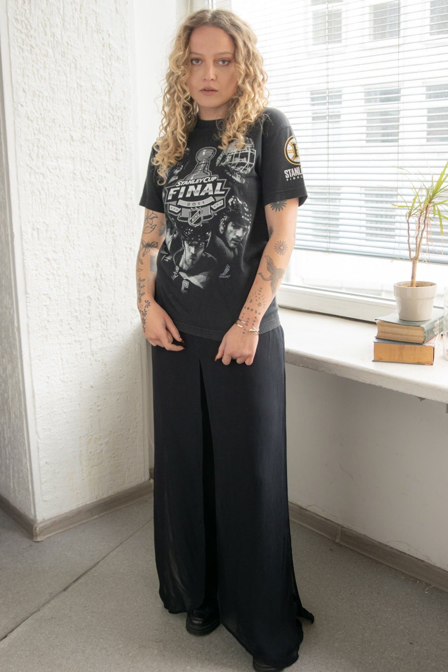 Vintage 80Er Jahre Schwarzes Baumwoll T-Shirt von WardrobeQueenVINTAGE