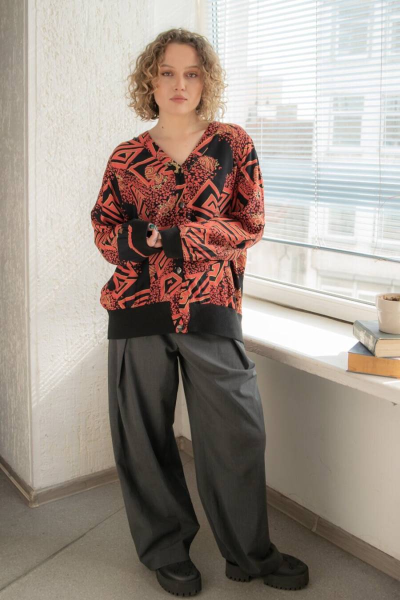 Vintage 80Er Rot/Schwarz Abstrakt Print Bomberjacke von WardrobeQueenVINTAGE