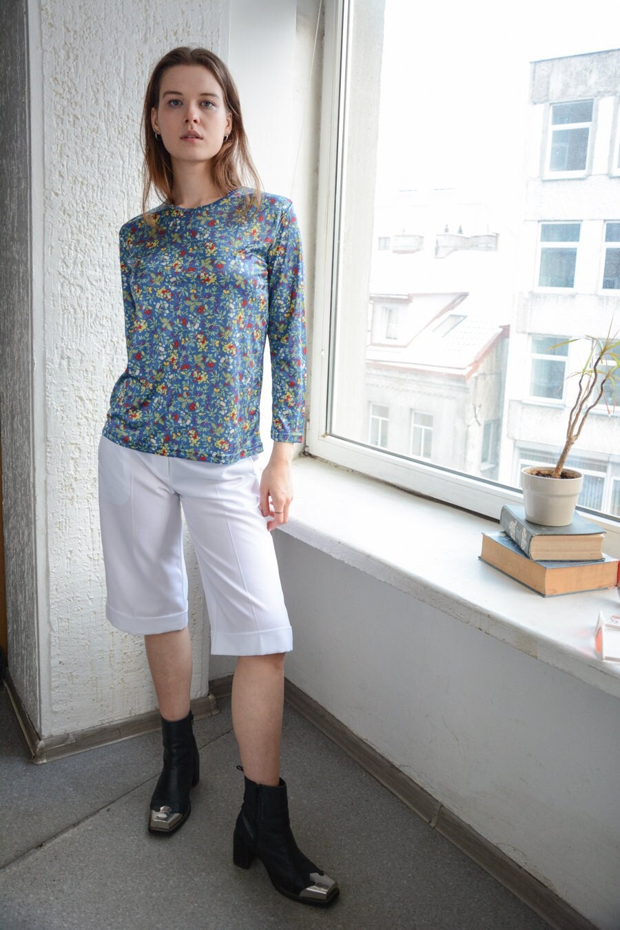 Vintage Blau Blumen Print Schimmernde Top von WardrobeQueenVINTAGE