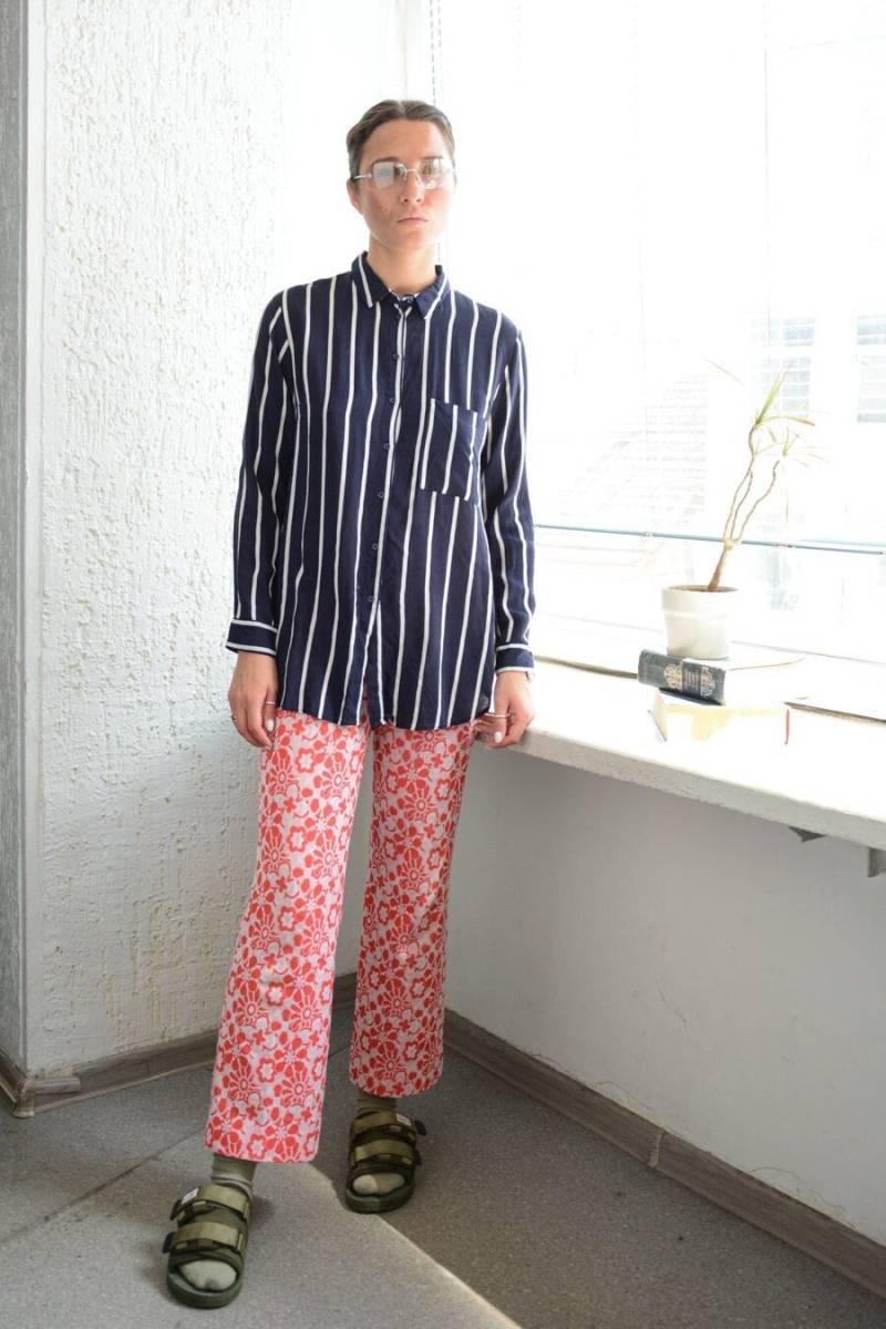 Vintage Blau Gestreifte Viskose Bluse von WardrobeQueenVINTAGE