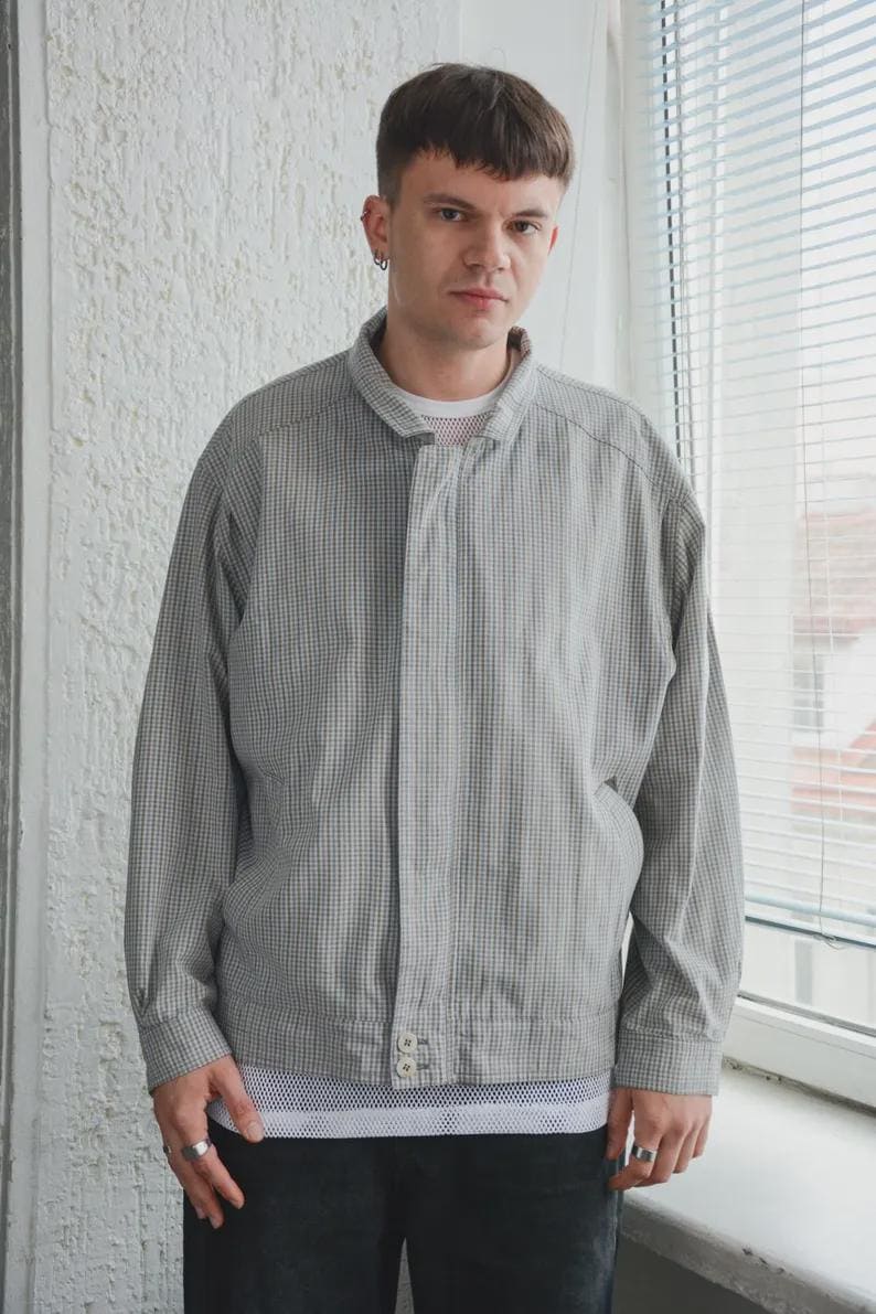 Vintage Boho Graue Karierte Baumwoll Bomberjacke von WardrobeQueenVINTAGE