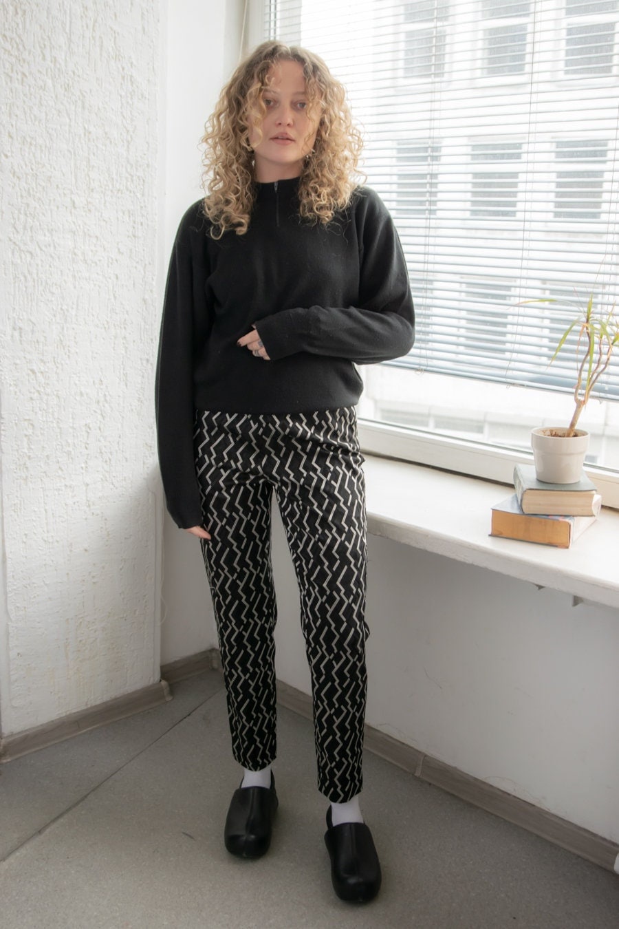 Vintage Schwarzer Pullover von WardrobeQueenVINTAGE