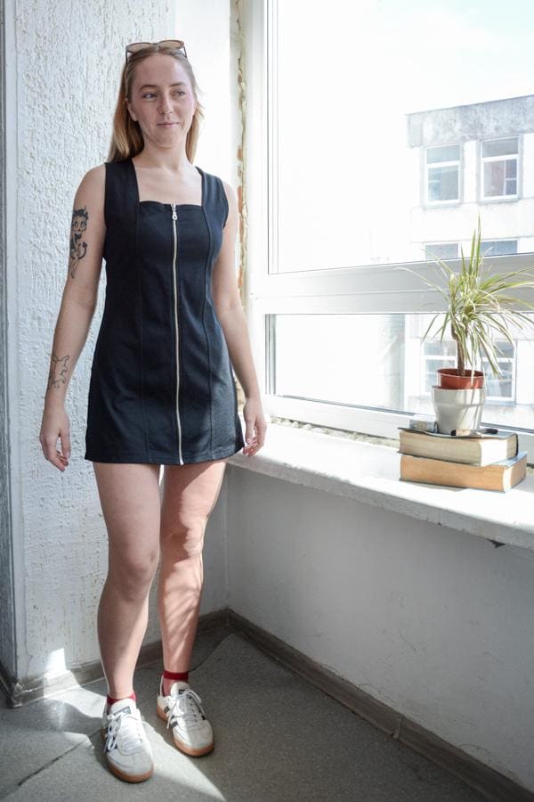 Vintage Schwarzes Mini Trägerkleid von WardrobeQueenVINTAGE