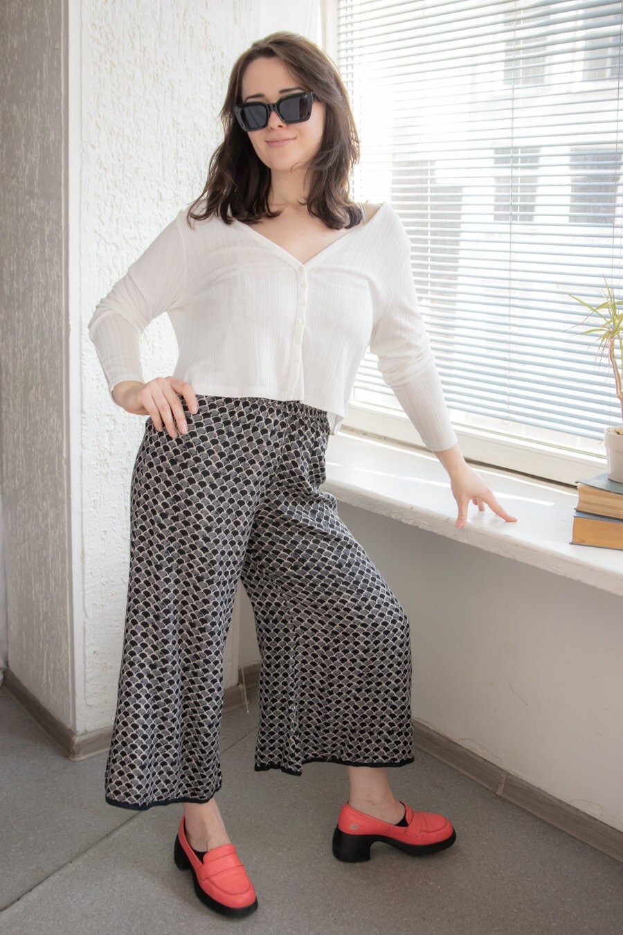 Vintage Weiße Gerippte Strickjacke von WardrobeQueenVINTAGE