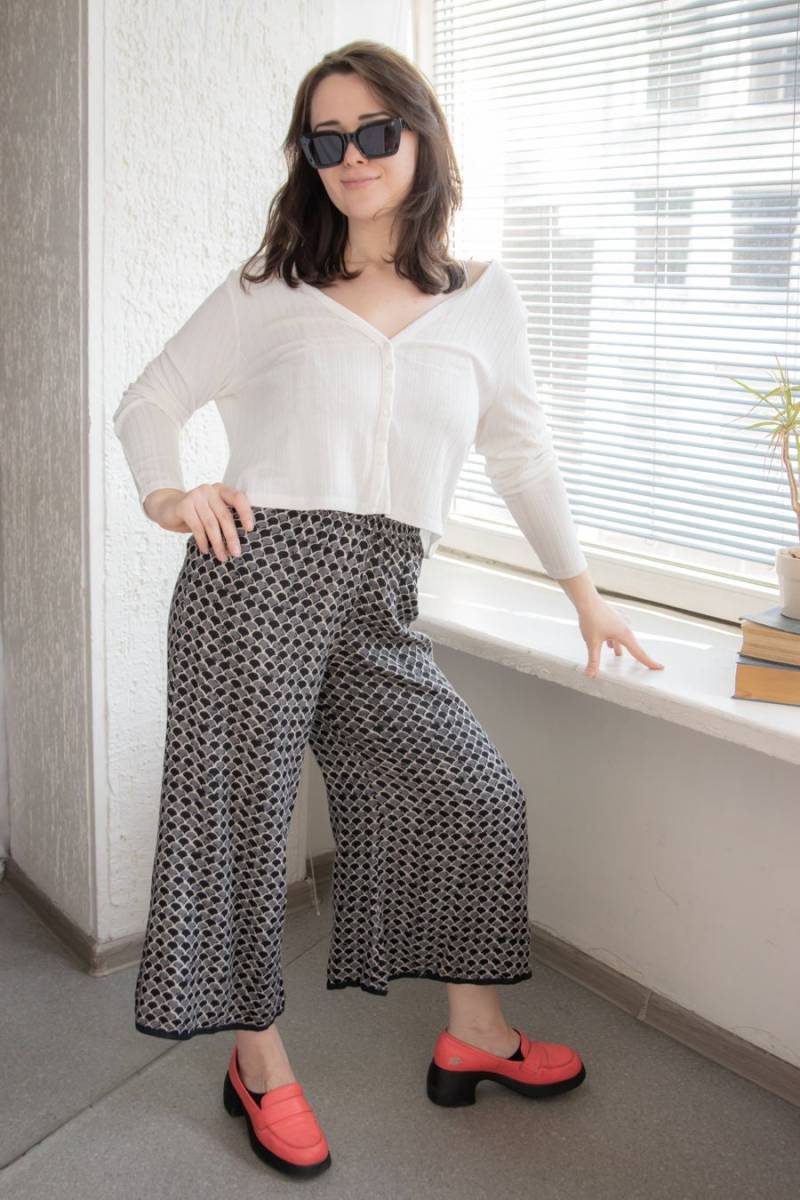 Vintage Weiße Gerippte Strickjacke von WardrobeQueenVINTAGE