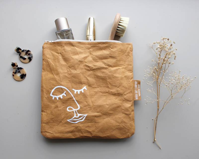 Frau Gesicht Linie Zeichnung, Line Art, Modernes Accessoire, Waschbar Papiertasche, Geldbörse, Kosmetiktasche, Washbag, Reisetasche von WarmGreyCompany