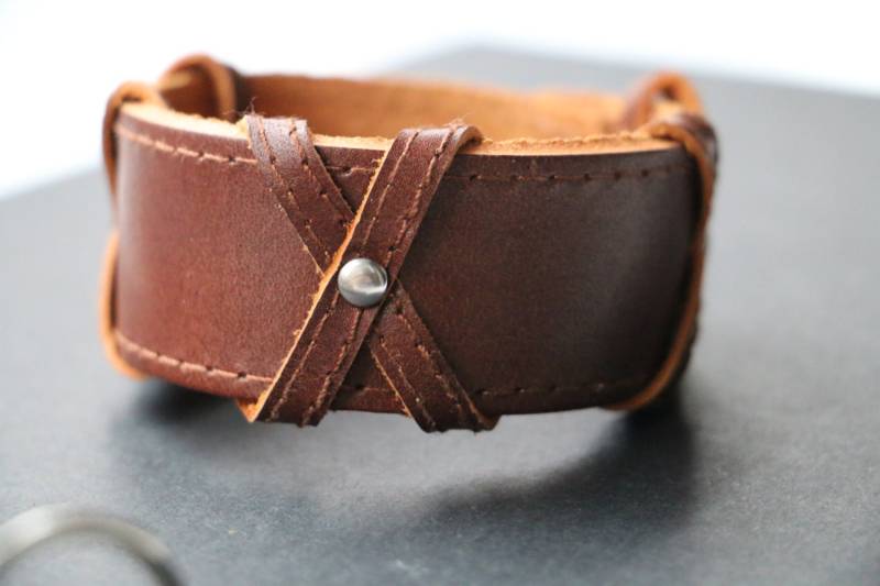 Manschette Armband, Braun Leder Armband Herren Für Frauen X Typ Manschette Armband, Braun Leder Armband Herren Für Frauen X Typ von WarmHeartHouse