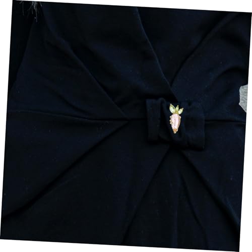 Warmhm Zinklegierung Karottenbrosche für Damen Retro Anstecknadel Vielseitiger Anstecker für Anzüge Kleider Pullover und Schals Modisches Accessoire von Warmhm