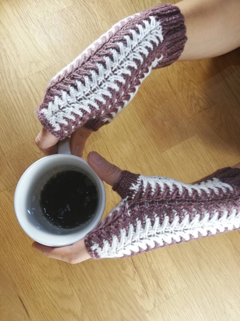 Sofort Lieferbar Stricken Frauen Fingerlose Handschuhe Armstulpen Handgelenk Handstulpen Handgefertigte Warme Winter Accessoire Wolle Stulpen von WarmthingsStore