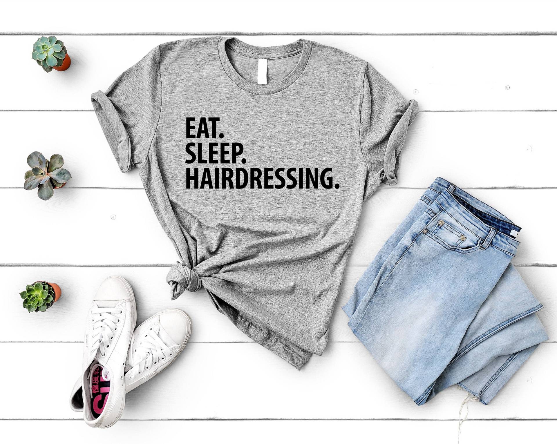 Frisuren T-Shirt, Eat Sleep Hairdressing Shirt Herren Damen Geschenke - 3357 von WaryaTshirts