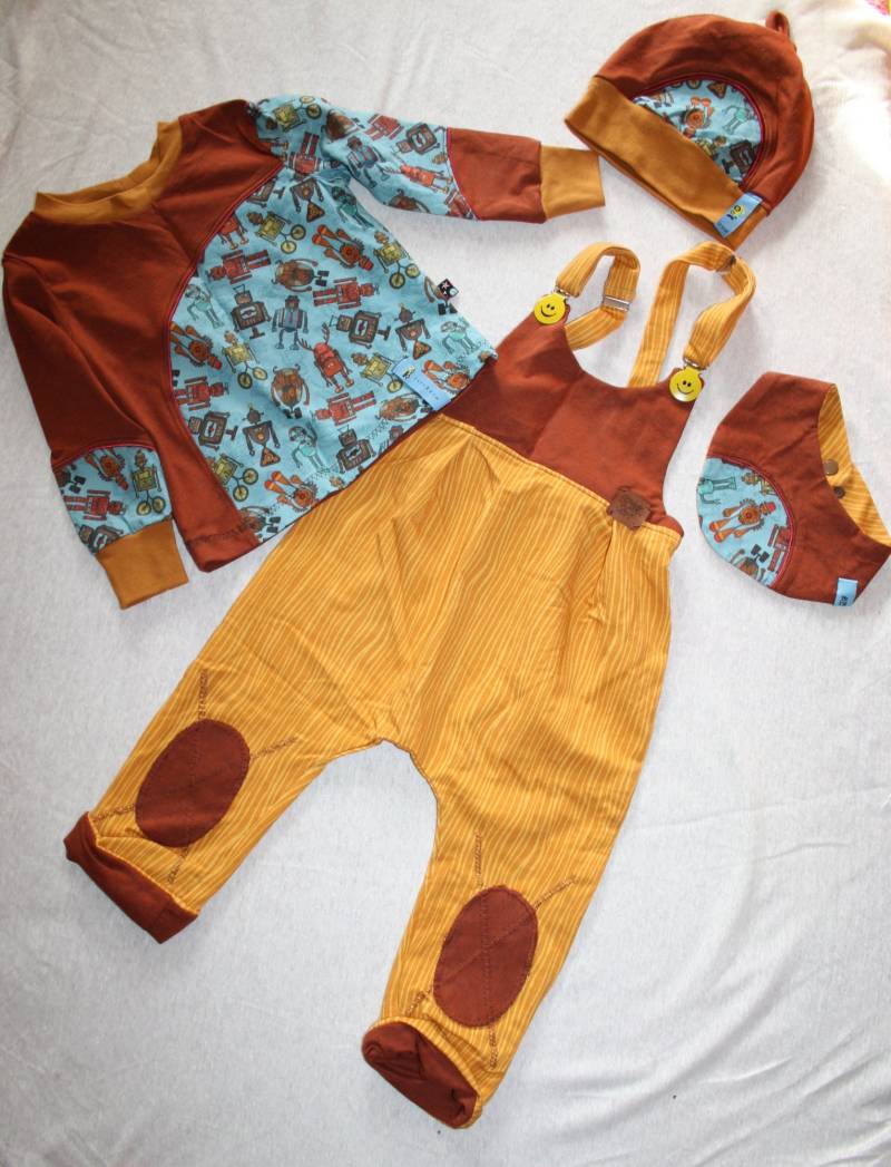 Kinder Jungen Set 4 Teile // Latzhose Shirt Mütze + Halstuch Alles Robot Gr. 86 - 92 von WasGanzTolles