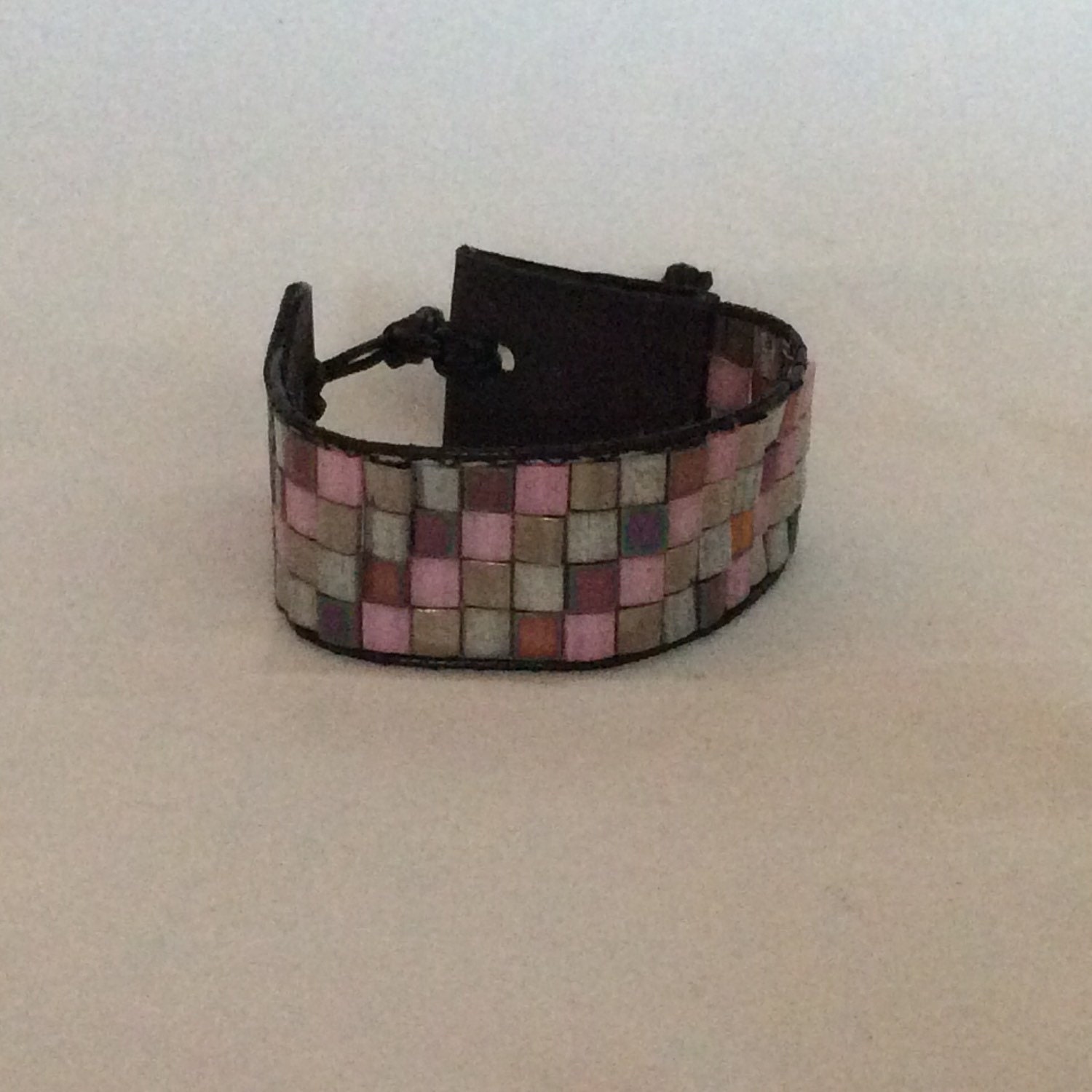 Breites Miyuki Tila Getrimmt Perlen Armband Mit Echtem Leder Breites Miyuki Tila Getrimmt Perlen Armband Mit Echtem Leder von Waschje
