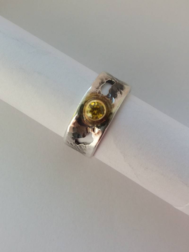 Ring - Mit Zirkon Ring - Mit Zirkon von WasiewiczArt