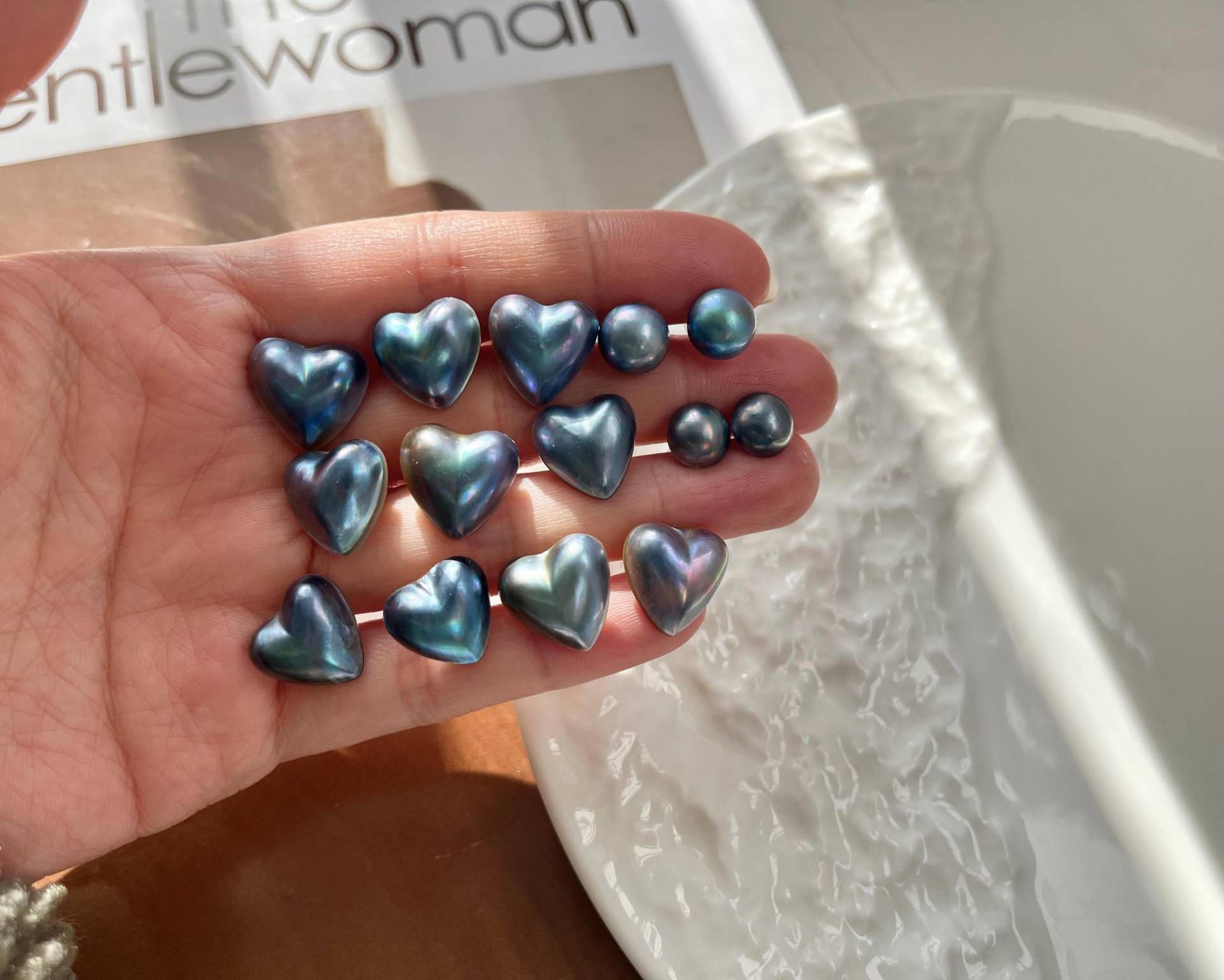 Natürliche 13 Mm Mabe Perle Bolzen, Ozean-Himmelblau-Ohrringe, Einzigartige Perlen Geschenk, Handgemachte Schmuck, Jahrestag Valentinsgeschenk Für von WastedRosePearl