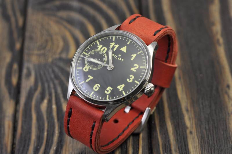 Handgefertigter Leder-Uhrenriemen Gurt 16Mm 18 Mm 20Mm 22Mm 26Mm Uhrband Rot von WatchSoviet