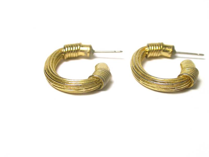 Hoop Ohrringe - Gold Ton Mehrfach Draht Post Back Half Loop Pierced Hoops Geschenke Für Sie # 1419 von WatchandWares