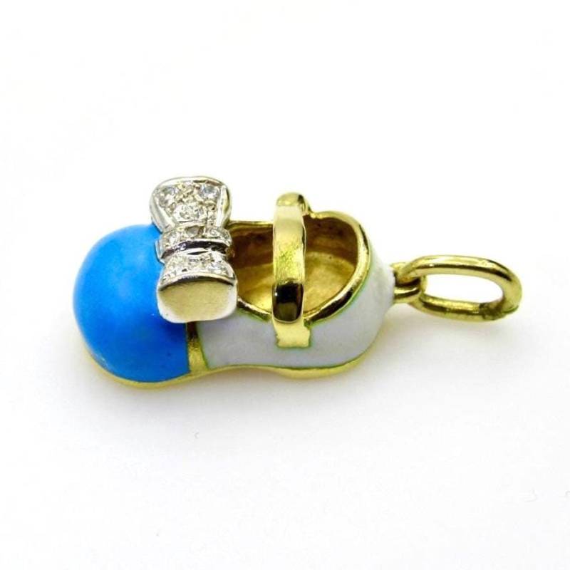 Vintage Baby Schuh Anhänger Charm Aus Massivem 18K Gelbgold Mit Blauer Emaille Und Diamanten - Gewicht 8.8 Gramm Taufe Geburt #831 von WatchandWares