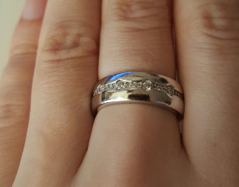 925 Sterling Silber Und Cz Vintage Dicken Band Ring, Größe 7, 5 925 Sterling Silber Und Cz Vintage Dicken Band Ring, Größe 7, 5 von WatchesAndJewels