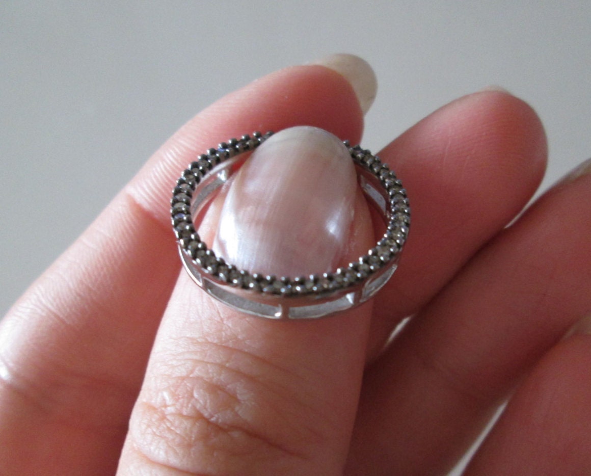 925 Sterling Silber Vintage Diamond Anhänger/Band Ring, Größe 7, Hervorragendem Zustand 925 Sterling Silber Vintage Diamond Anhänger/Band Ring, Größe 7, Hervorragendem Zustand von WatchesAndJewels