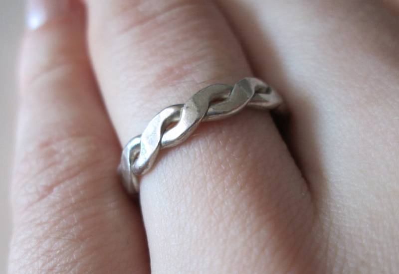 925 Sterling Silber Vintage Thin Braid Band Ring, Größe 6, 5 von WatchesAndJewels