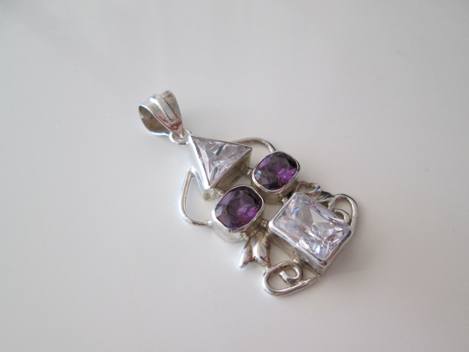 Amethyst Und Clear Stein 925 Sterlingsilber Vintage Anhänger Amethyst Und Clear Stein 925 Sterlingsilber Vintage Anhänger von WatchesAndJewels