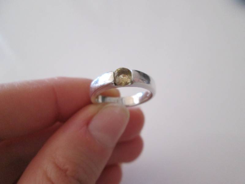 Boma Gelben Edelstein Sterlingsilber Band Ring, Gr. 6 Boma Gelben Edelstein Sterlingsilber Band Ring, Gr. 6 von WatchesAndJewels