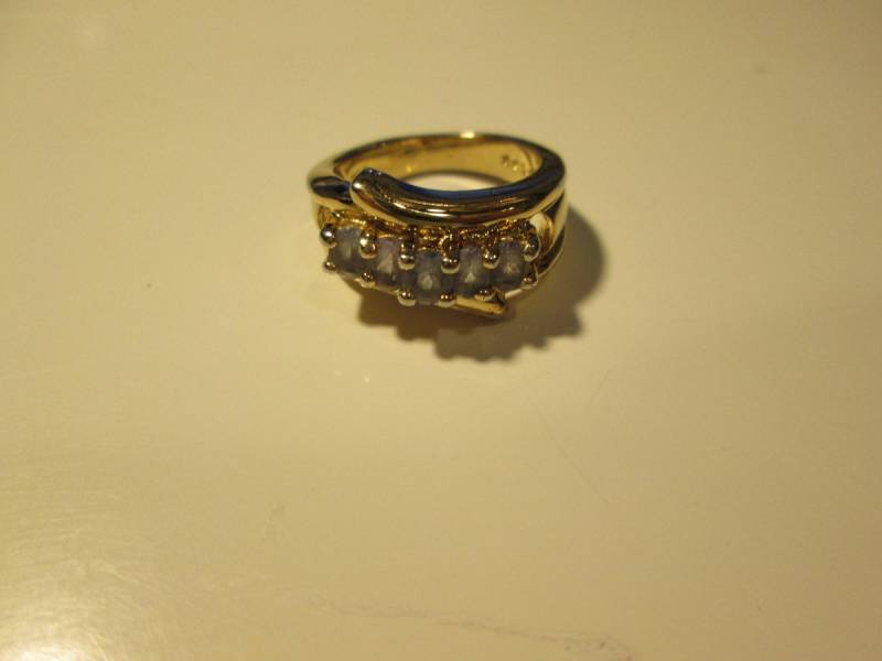 Hellblau-Edelstein Gold Über Sterling Silber Vintage-Ring, Größe 4, 5 Hellblau-Edelstein Gold Über Sterling Silber Vintage-Ring, Größe 4, 5 von WatchesAndJewels