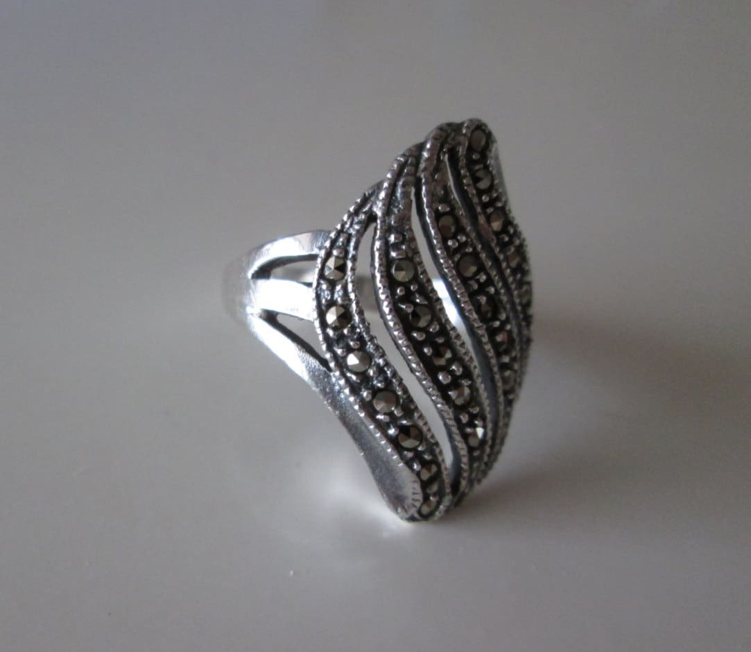 Jahrgang Marcasites Sterling Silber Ring-Größe 5, 5 Jahrgang Marcasites Sterling Silber Ring-Größe 5, 5 von WatchesAndJewels