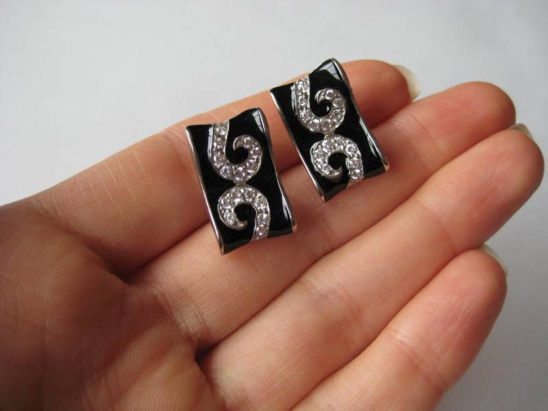 Neue Schwarze Edelstein Sterling Silber Vintage Ohrringe Neue Schwarze Edelstein Sterling Silber Vintage Ohrringe von WatchesAndJewels