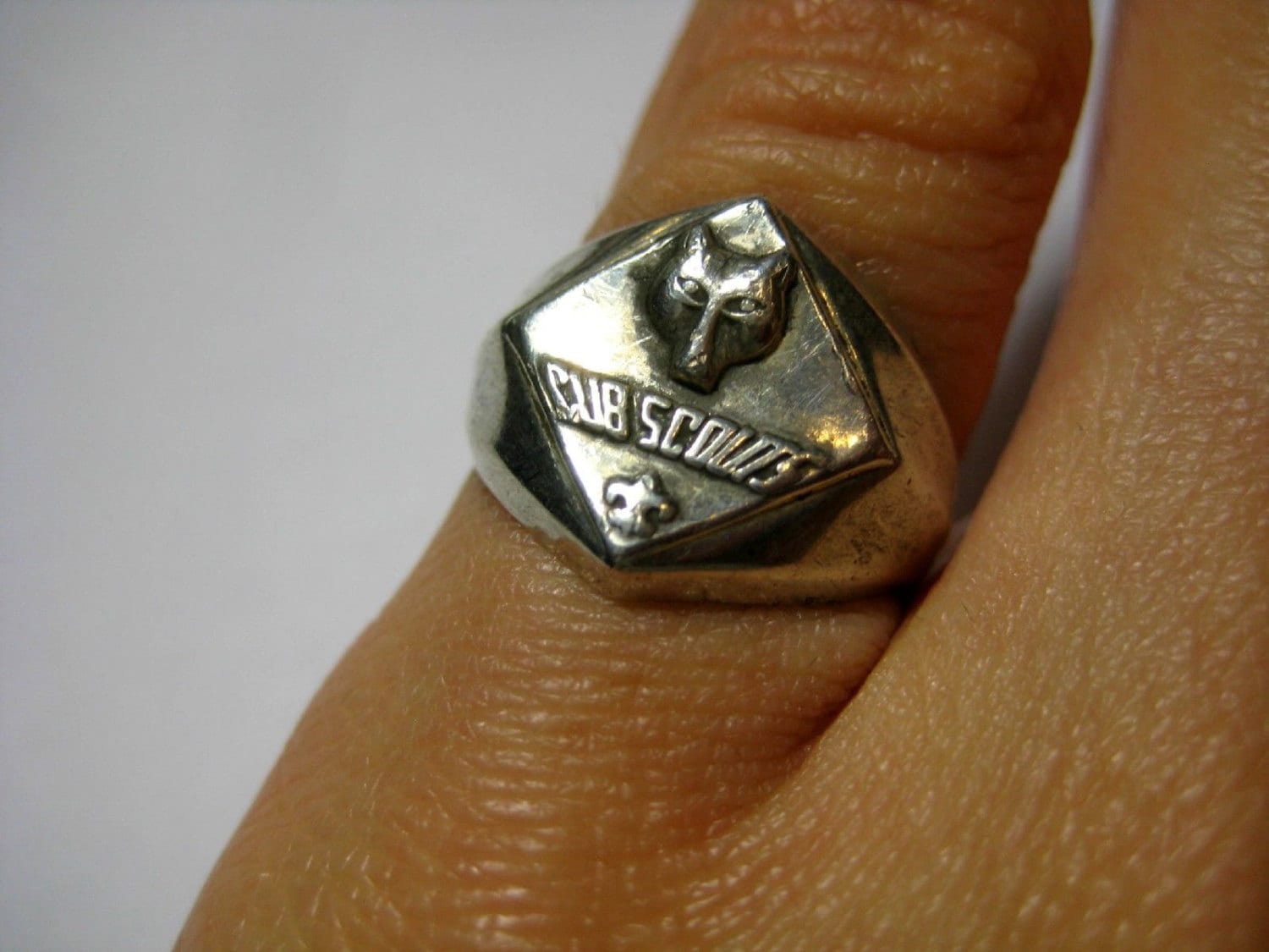 Vintage Sterling Silber Club Scouts Ring, Größe 4 Vintage Sterling Silber Club Scouts Ring, Größe 4 von WatchesAndJewels