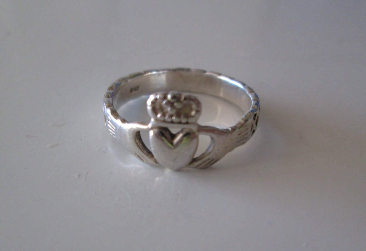 sterling Silber 925 Vintage Celtic Versprechung Ring, Größe 6, 5 sterling Silber 925 Vintage Celtic Versprechung Ring, Größe 6, 5 von WatchesAndJewels