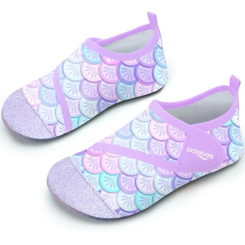 Badeschuhe Strandschuhe Schwimmschuhe Wasserschuhe Mädchen Baby Aquaschuhe Schnell Trocknend Barfuss Schuh für Kinder Beach Pool（Fischschuppen Rosa-Violett 24/25） von WateLves