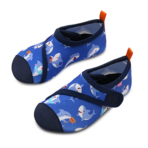 Kinder Badeschuhe Wasserschuhe Strandschuhe Mädchen Junge Schwimmschuhe Barfußschuhe rutschfeste Surfschuhe Sportschuhe Kleinkind Schwimmbad(Little Shark Blue,32/33 EU) von WateLves