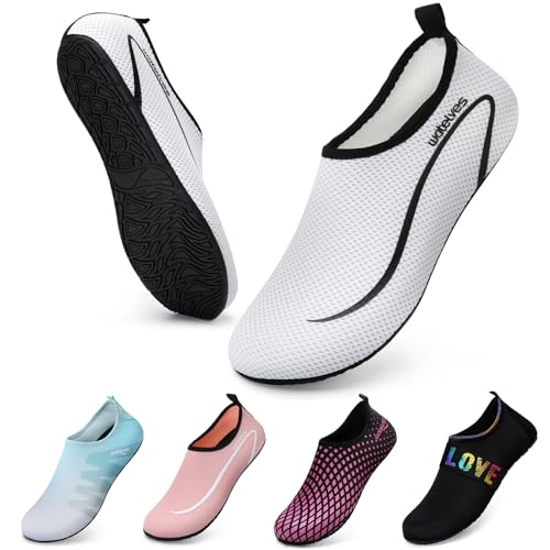 WateLves Wasserschuhe Badeschuhe Damen Herren Aquaschuhe Strandschuhe Schnell Trocknend Slip on Breathable Surfschuhe Unisex Schwimmschuhe für Beach Pool Surfen Yoga Linie Weiß 36/37 von WateLves