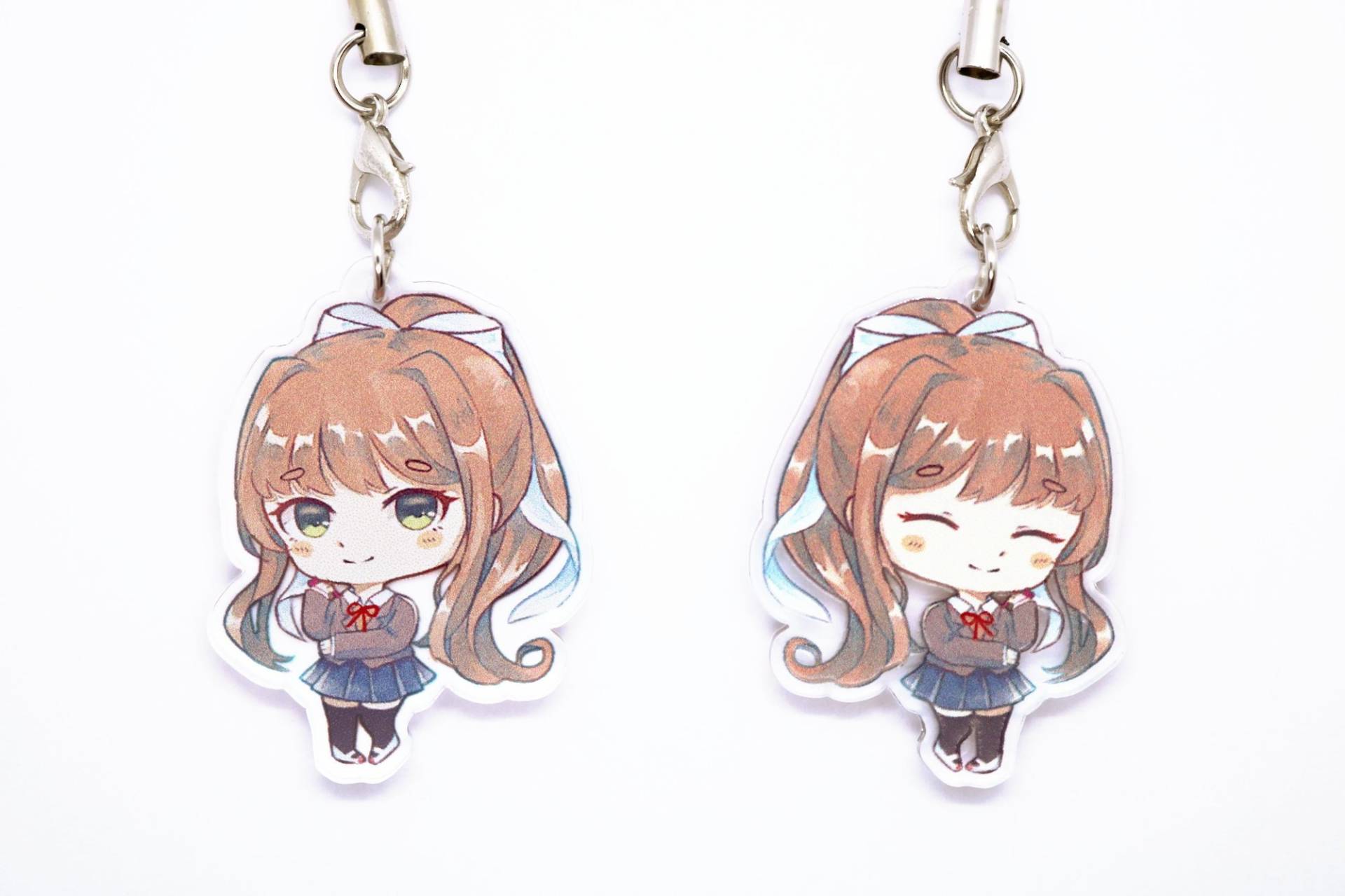 Monika | Doki Doki Literature Club - 1, 5 "Doppelseitiger Acrylanhänger Monika | Doki Doki Literature Club - 1, 5 "Doppelseitiger Acrylanhänger von Watermoelons