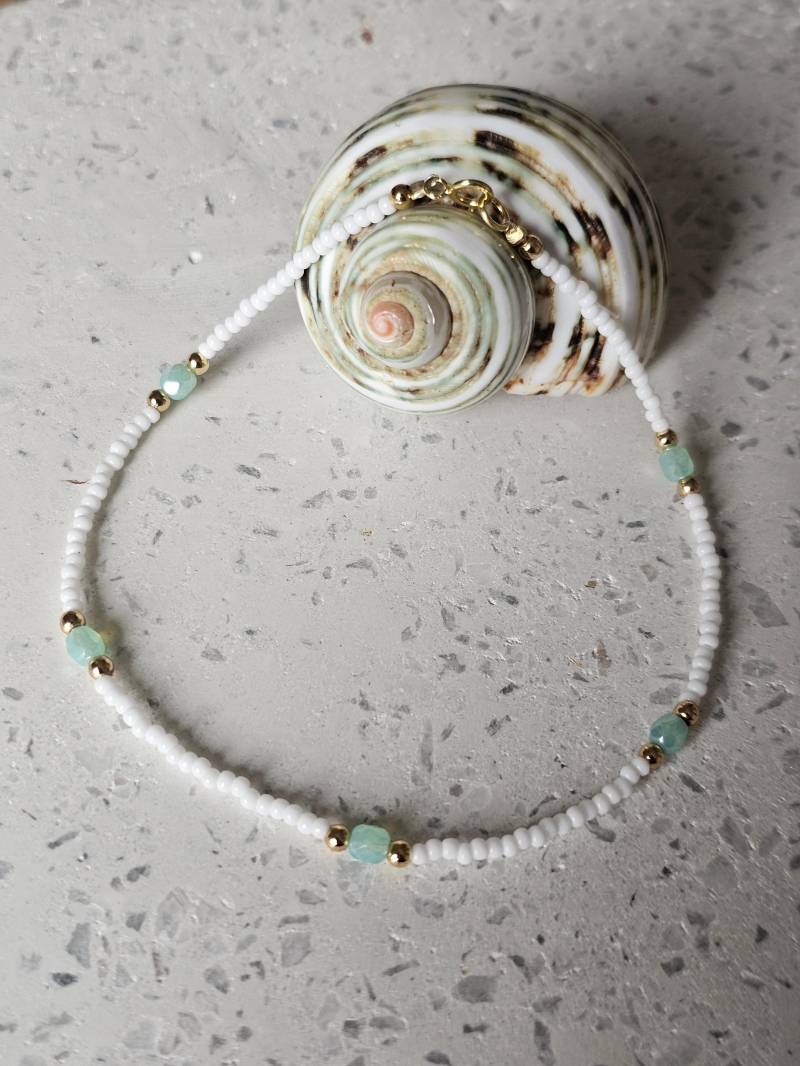 Fußkettchen Boho Dainty Anklet Perlen Gold Türkis Blau Pastell Grün Beach Surf Sommer Strand Urlaub Rocaille Glasperlen Capsule Minimalist von WaveTideLife