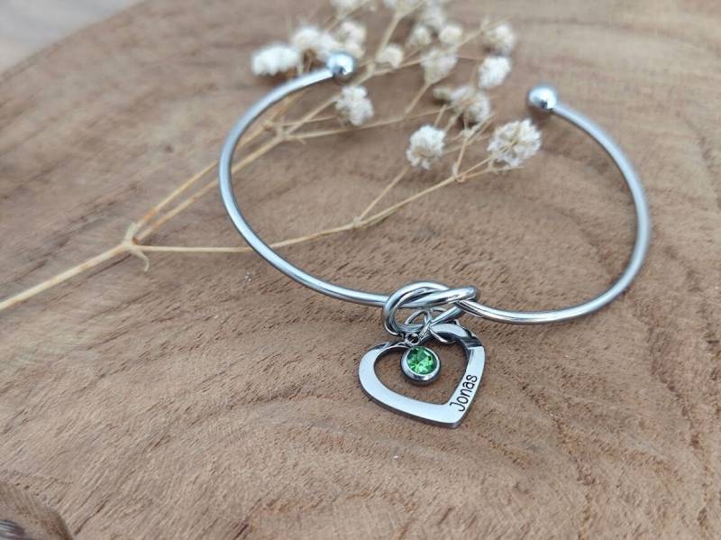 Armreif Personalisiert Mit Namen Und Geburtsstein, Armband Verstellbar Graviertem Herzanhänger, Persönliche Geschenkidee Armreif Personalisiert Mit Namen Und Geburtsstein, Armband Verstellbar Graviertem Herzanhänger, Persönliche Geschenkidee von Wavelry