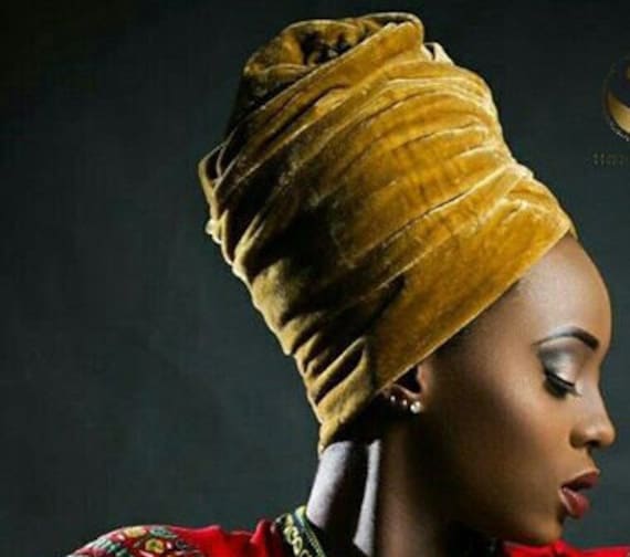 Metallic Gold Samt Turban Kopfwickel, Extra Lang, Einheitsgröße von WaymakerDesigns