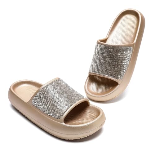 Waysoland Badelatschen Damen,Mode Strassstein Badeschlappen Cozy Slides Damen Wolkenschuhe Rutschfest Bequeme Dicke Sohle Sommer Hausschuhe für Geschenk(Gold,39 EU) von Waysoland