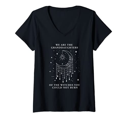 Damen Wir sind die Enkeltöchter der Hexen, die du nicht verbrennen konntest T-Shirt mit V-Ausschnitt Damen Wir sind die Enkeltöchter der Hexen, die du nicht verbrennen konntest T-Shirt mit V-Ausschnitt von We Are the Granddaughters of the Witches Feminist