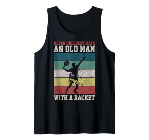 Herren Padel Vintage Retro Never Underestimate An Old Man Lustig Tank Top Herren Padel Vintage Retro Never Underestimate An Old Man Lustig Tank Top von We Love Padel